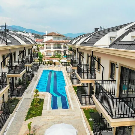 Calis Beach - Yasam Park & 5 Apartamento Fethiye